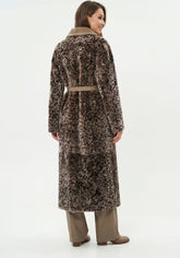 Luxurious Reversible Shearling Coat with Leopard Print – Taupe & Sand – Model 1987