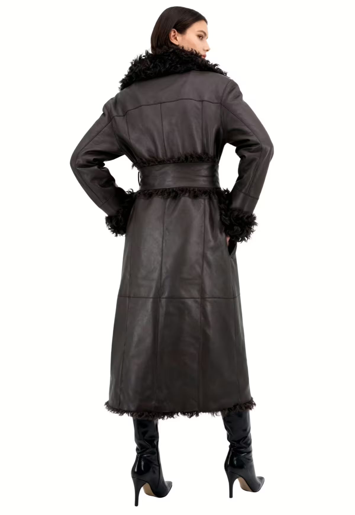 Curly Reversible Coat Noella in Lambskin - Dark Brown