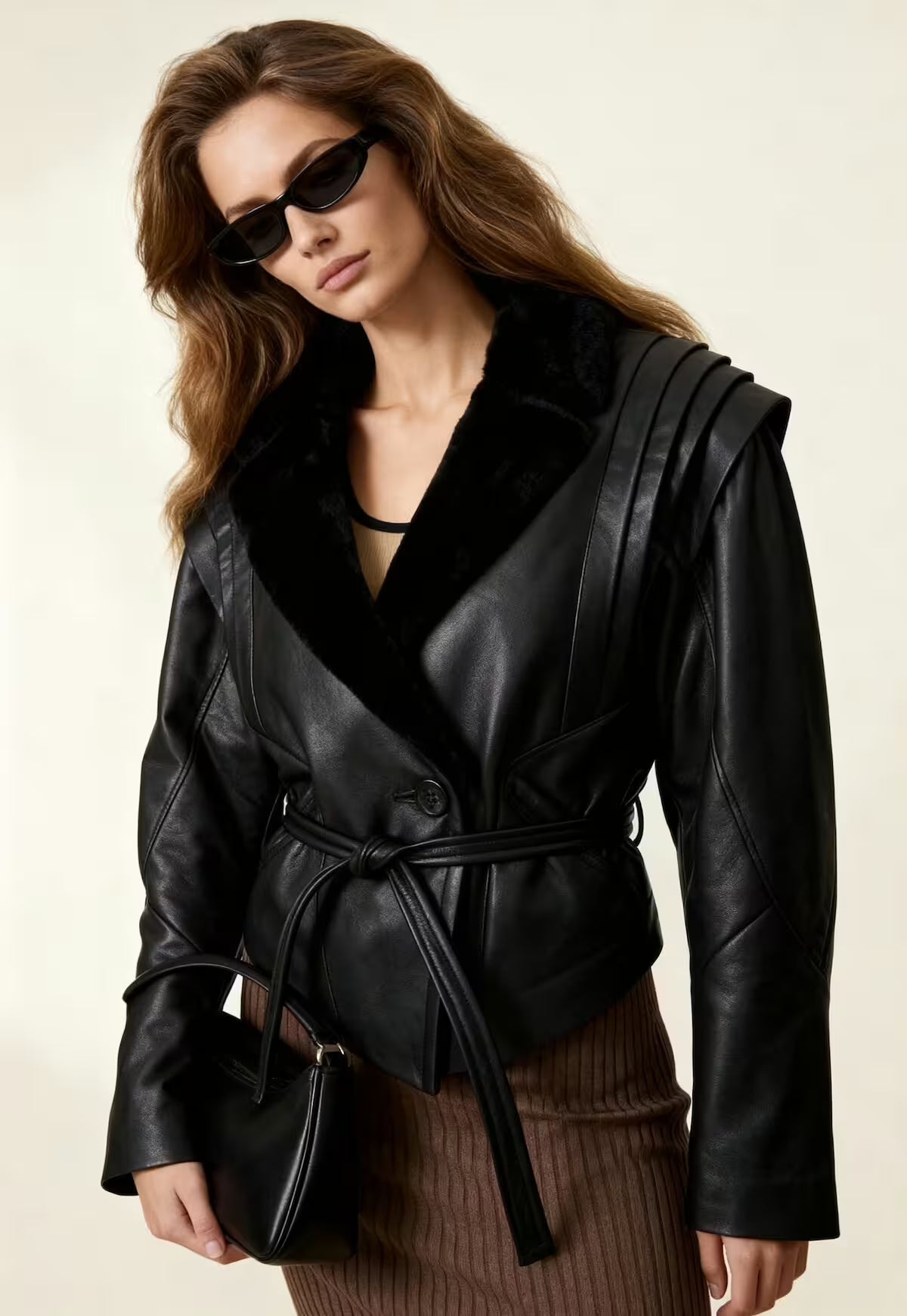Shearling Lambskin Jacket - Elegant Contemporary Style with a Tailored Fit