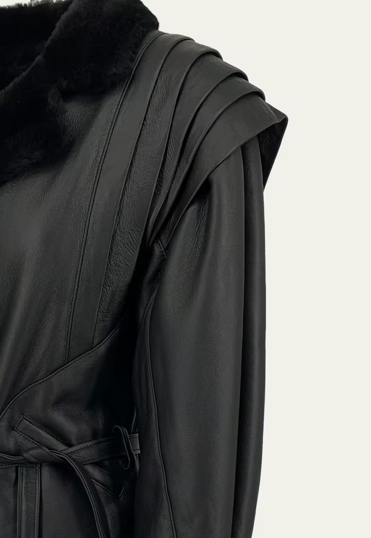 Shearling Lambskin Jacket - Elegant Contemporary Style with a Tailored Fit