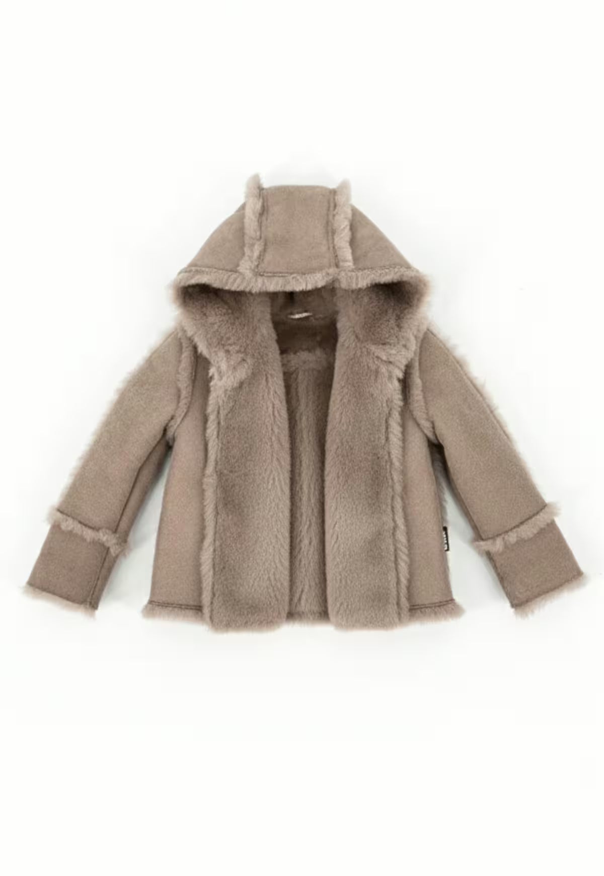 Nuri Sheepskin Jacket for Children – Cozy Comfort on Cold Days