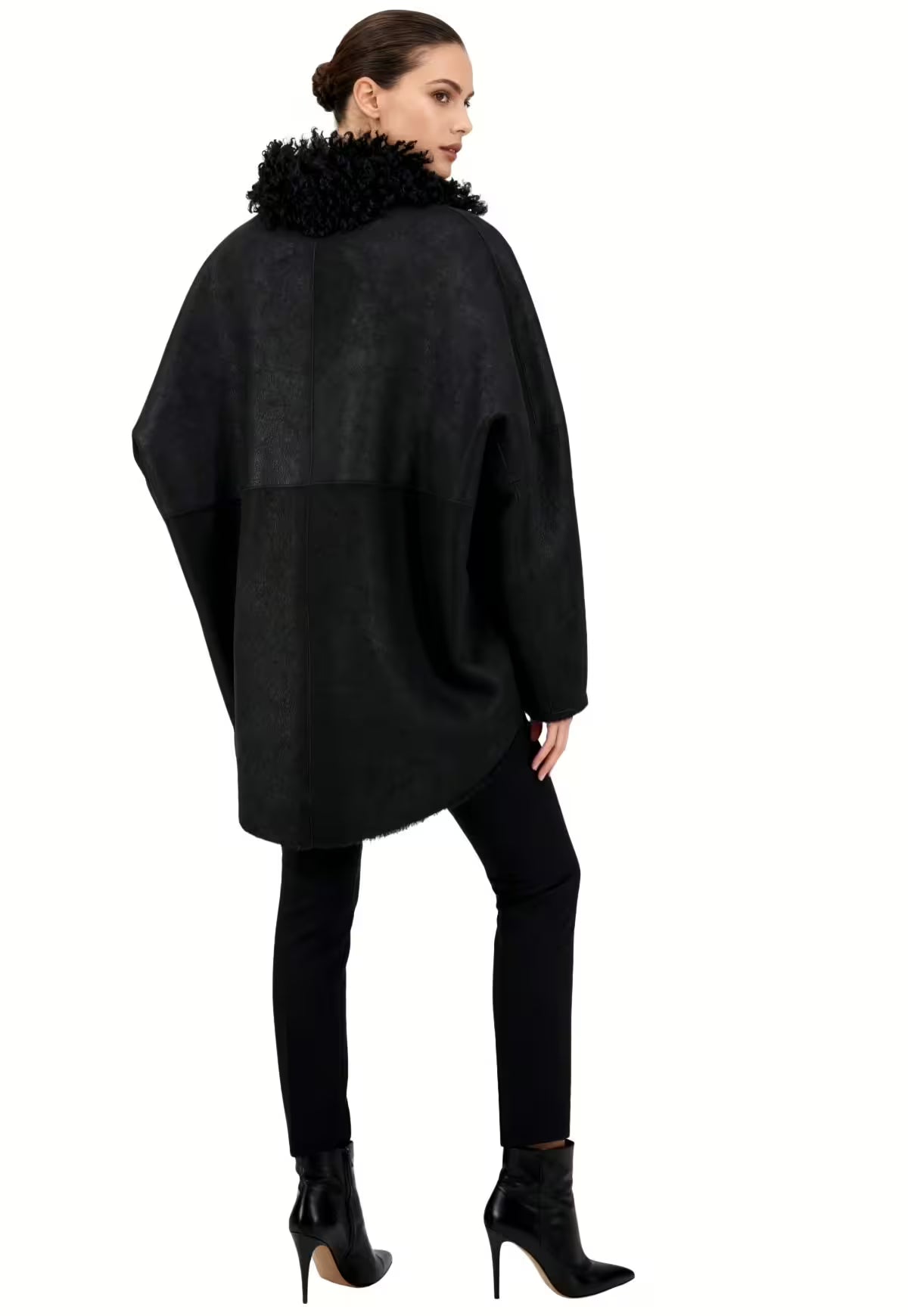 Shearling lambskin jacket with a stylish curly collar