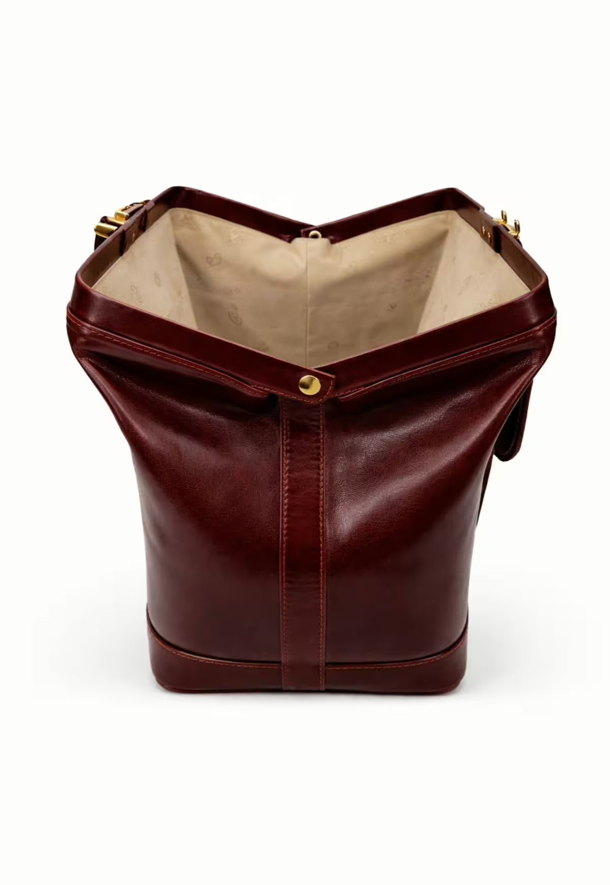 Spacious doctor's bag made of Italian full-grain leather – timeless & unisex