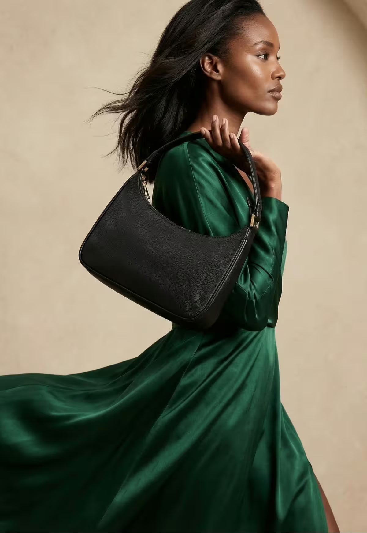 Elegant Timeless Hobo Leather Handbag for Women – Solmira