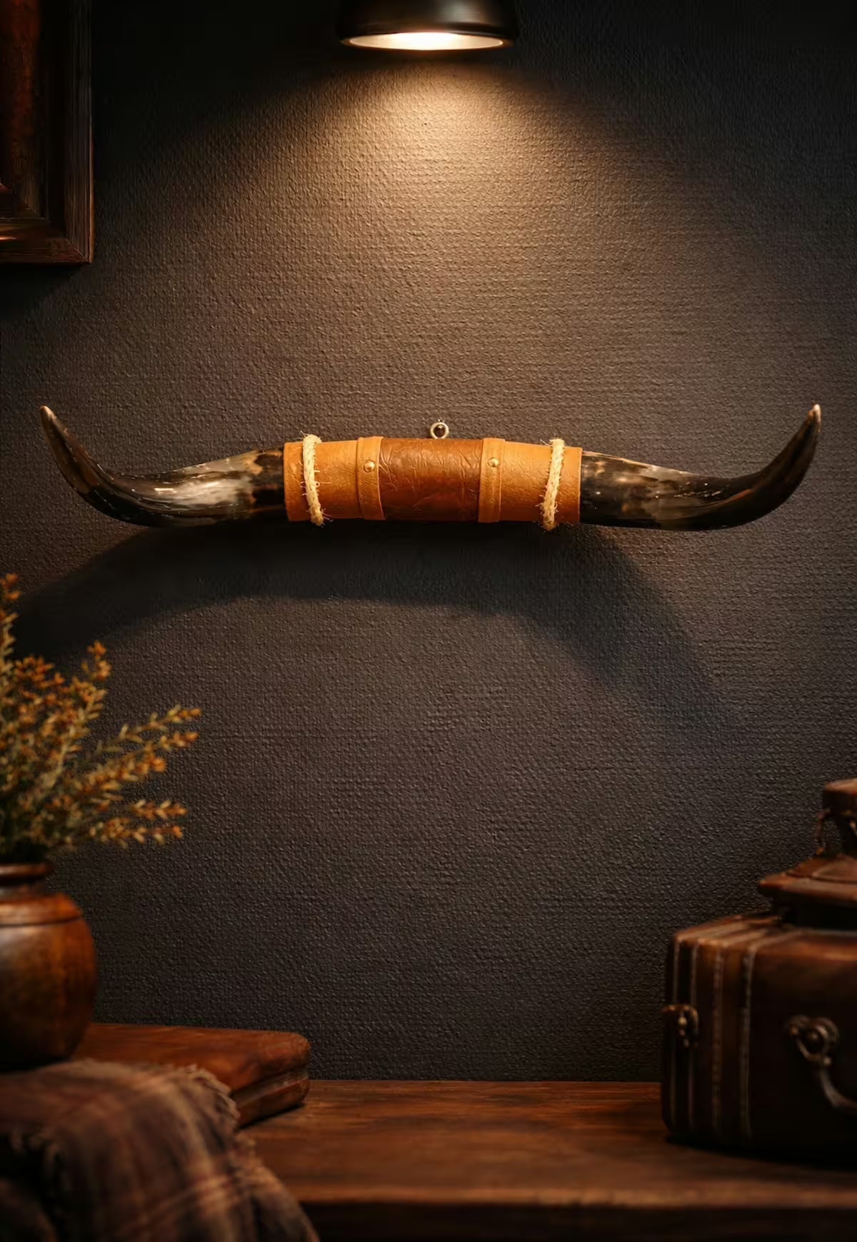 Bullhorn Wall Object Model 12 – Natural Horn Unique Piece with Leather-Wood Mount