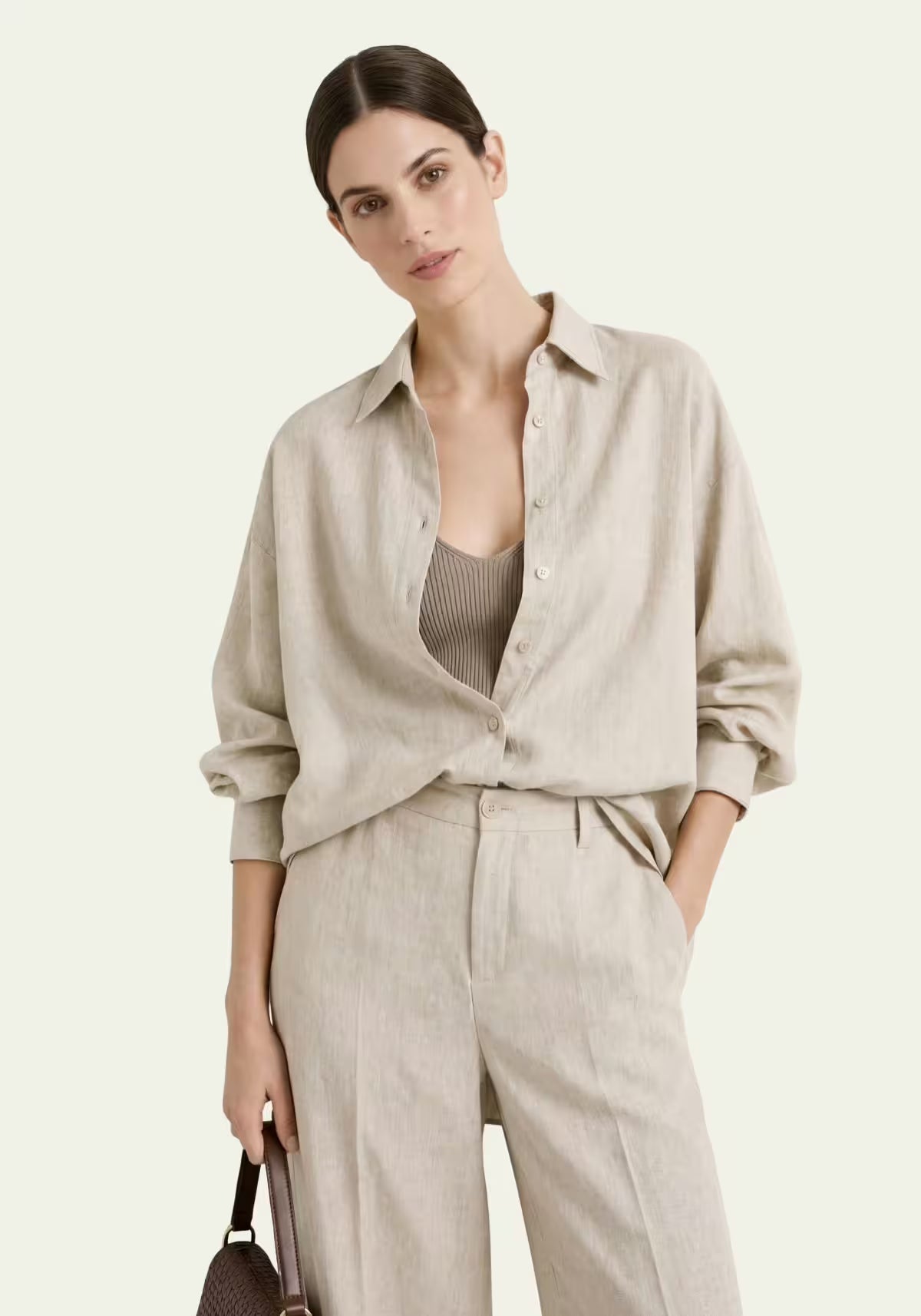 Women's Shirt in Beige – Relaxed Fit with Elegance