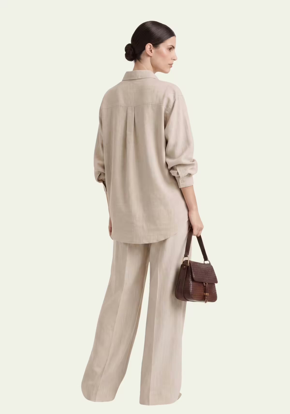 Women's Shirt in Beige – Relaxed Fit with Elegance