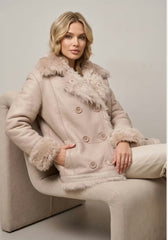 Curly Lammfell Wendejacke Beige – Doppelseitiger Luxus