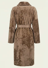 Luxus Shearling Lammfellmantel Cappuccino – Exklusive Damenmode