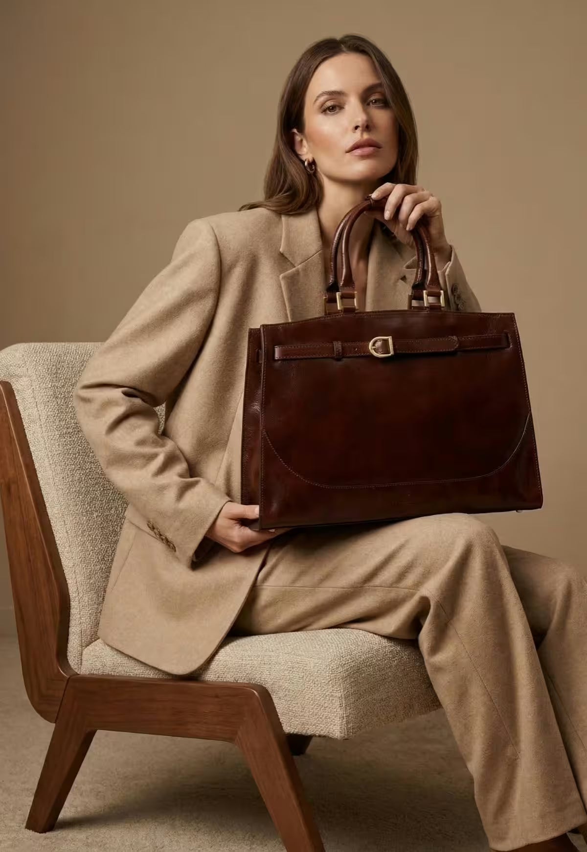 Premium Leather Hobo Bag "Noravia" - Brown