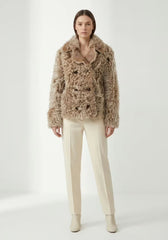 Curly Lammfell Wendejacke Cappuccino – Doppelseitiger Luxus