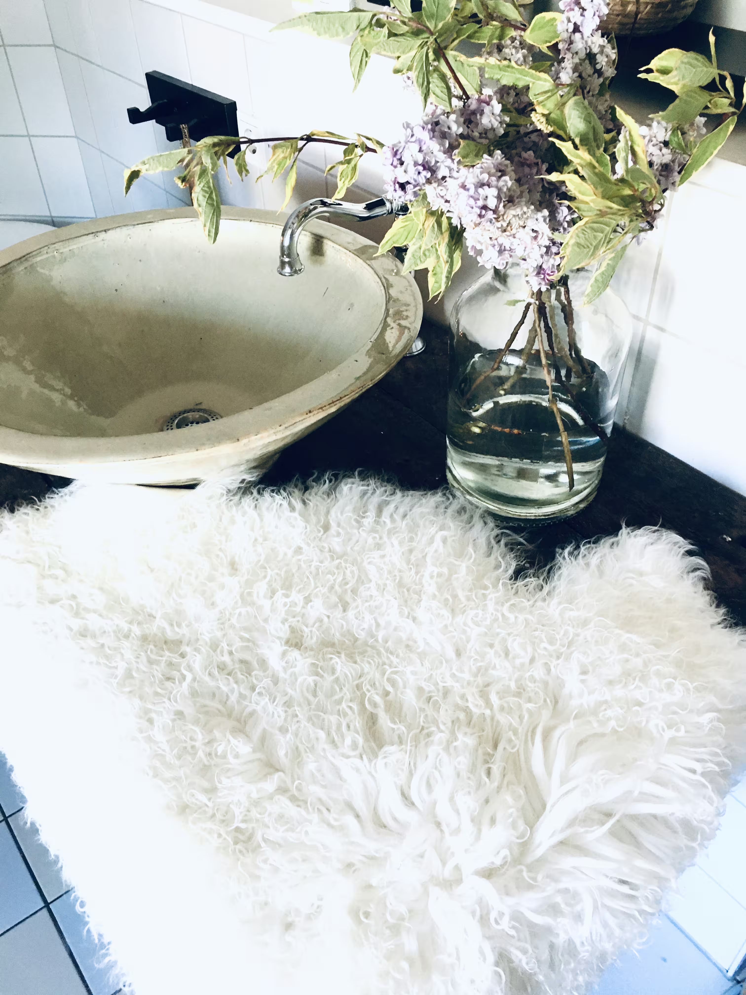 Lambskin Tibet White